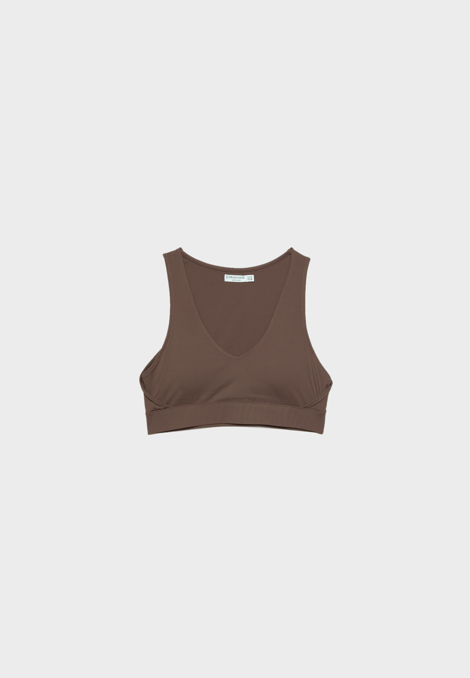 blusa esportiva com decote em V