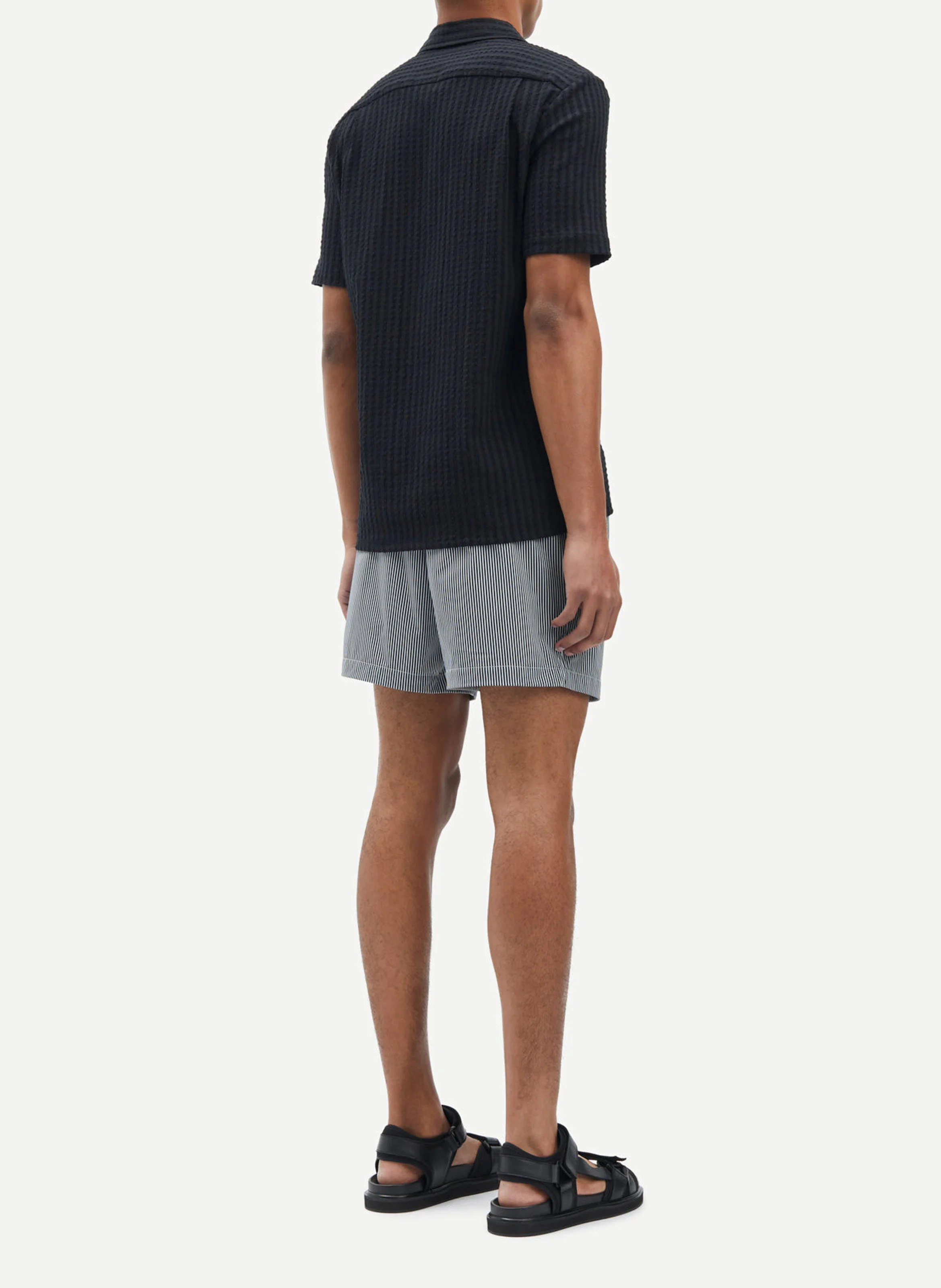 AVAN JX - Chemise ample col classique en coton mélangé | Noir