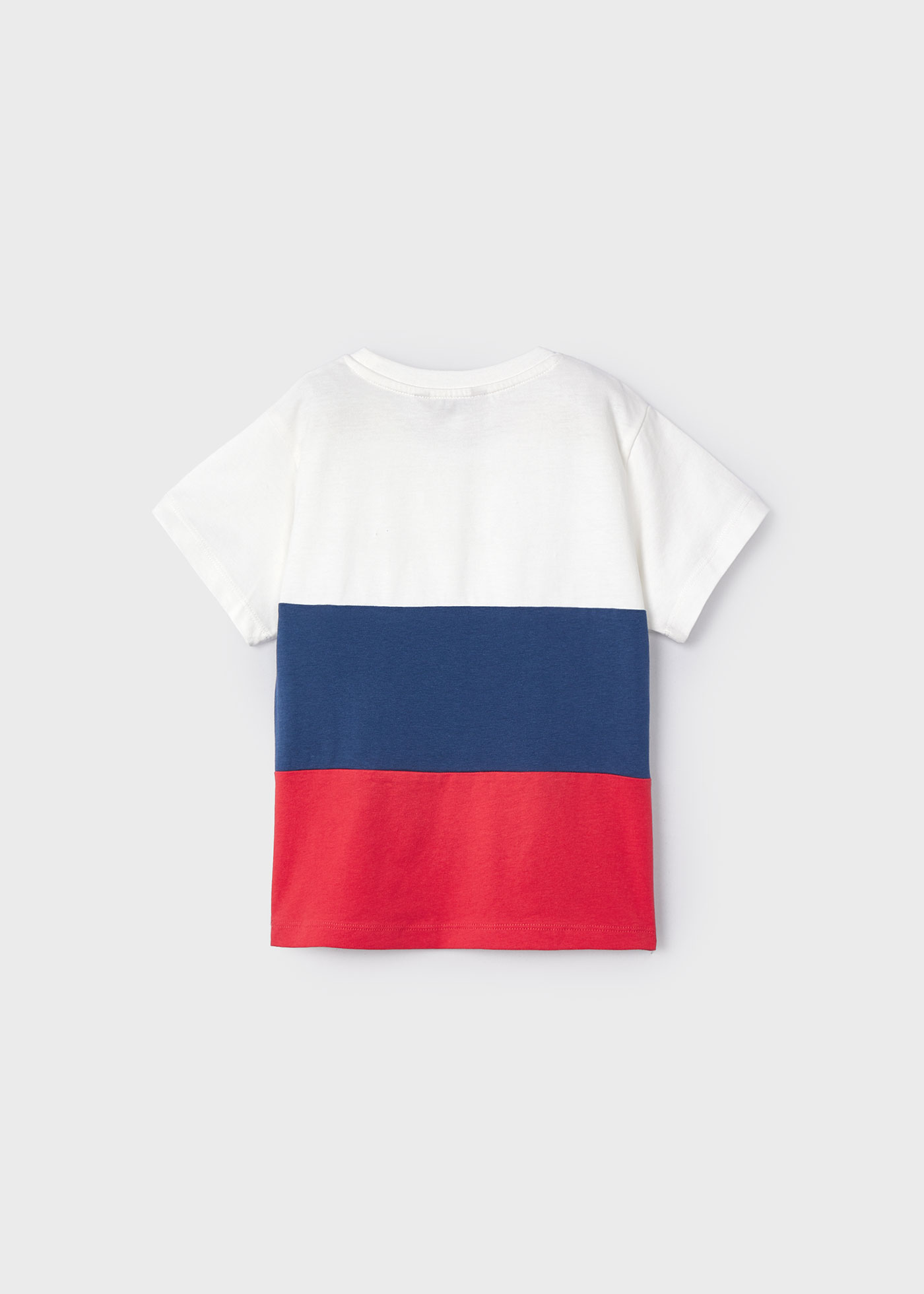 Conjunto de 2 camisetas Better Cotton para meninos, brancas.