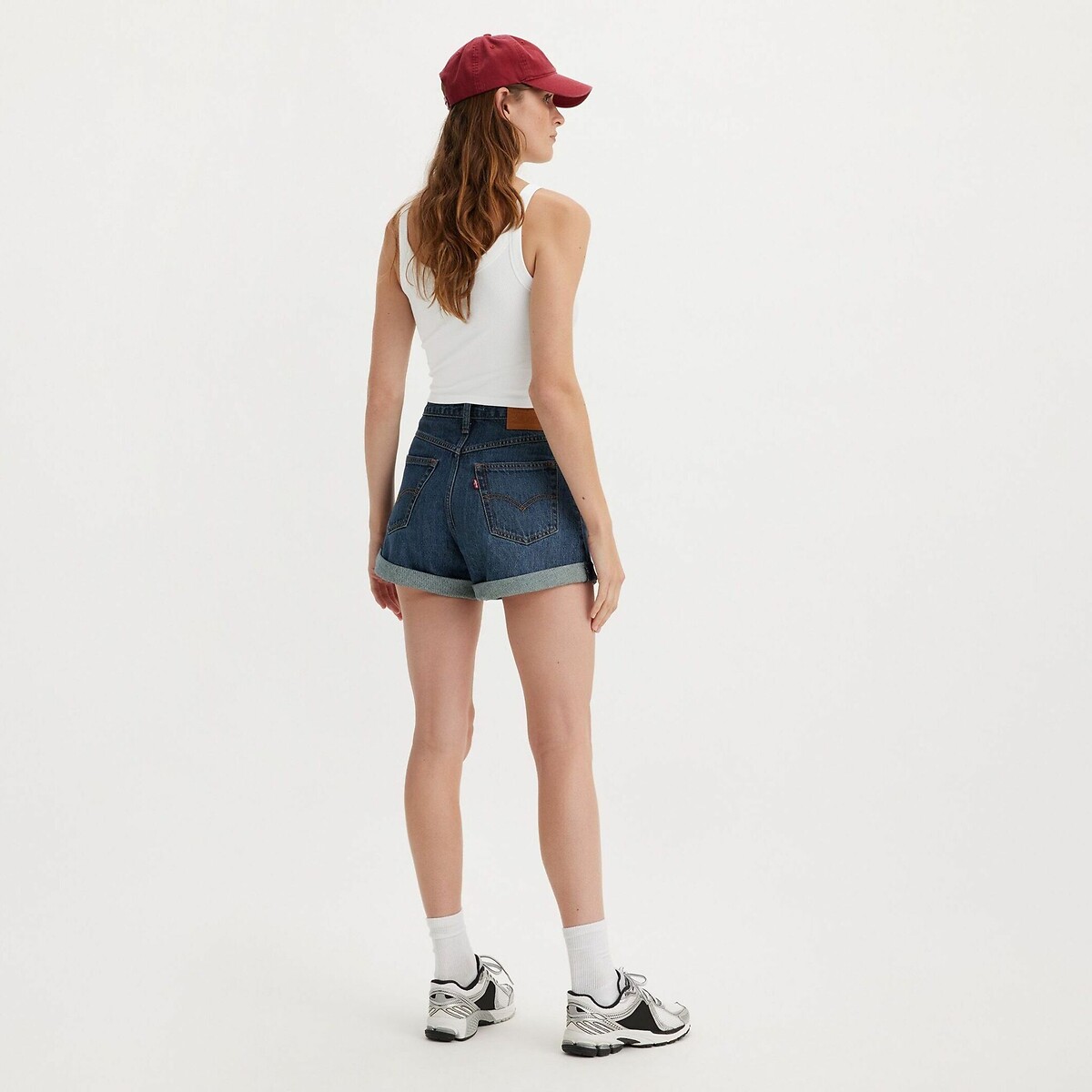 LEVI'S<br>Mãe dos anos 80 com barra dobrada