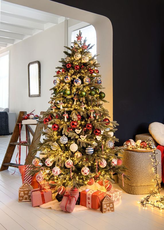 Intratuin - Glis - Kunstkerstboom - 120 cm - Met Verlichting - 120 LED Lichtjes