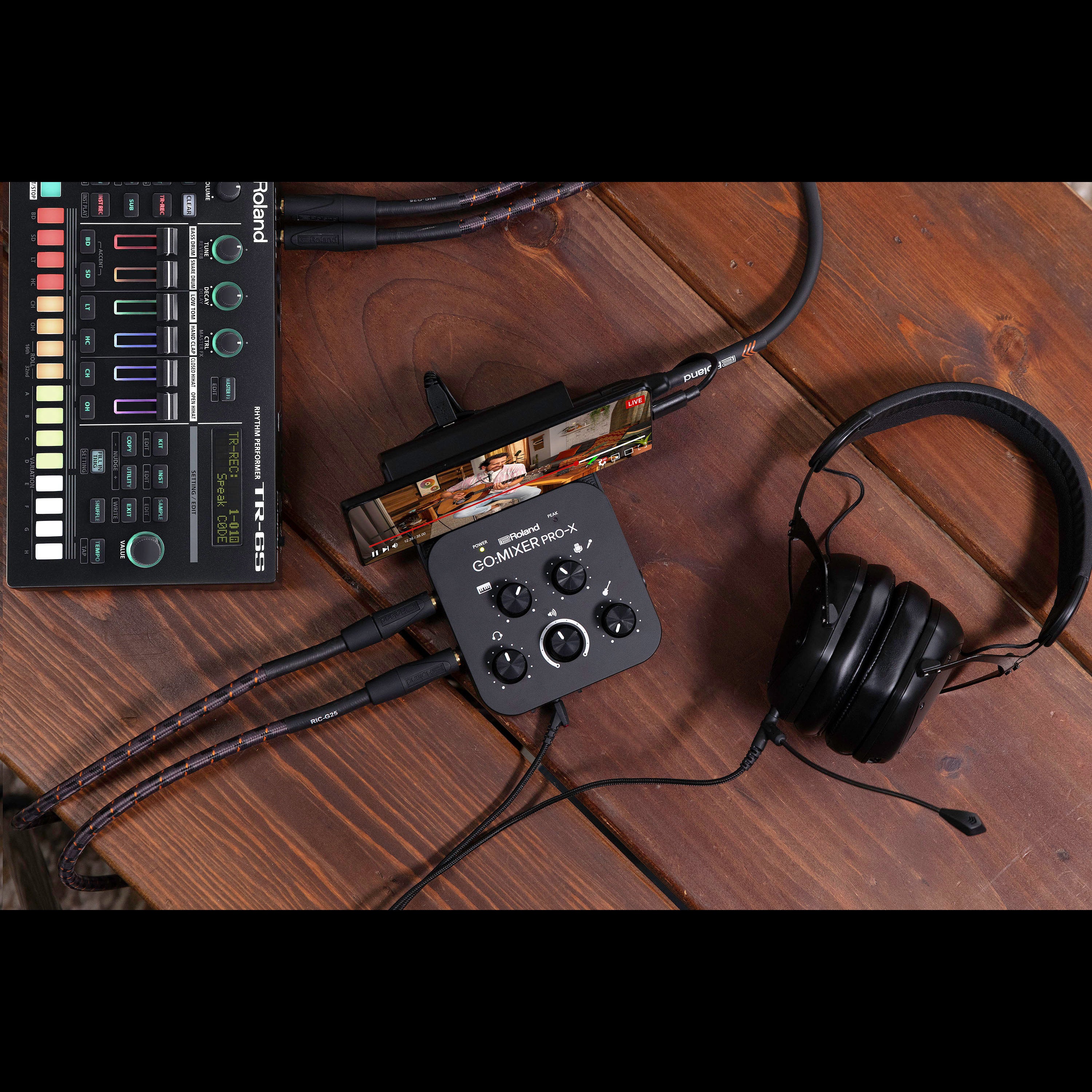 Roland GO:Mixer Pro-X mixer voor smartphones