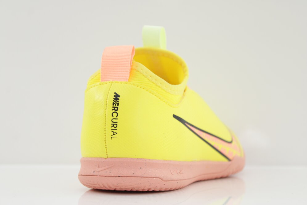 Nike Jr Vapor 15 Academy Ic