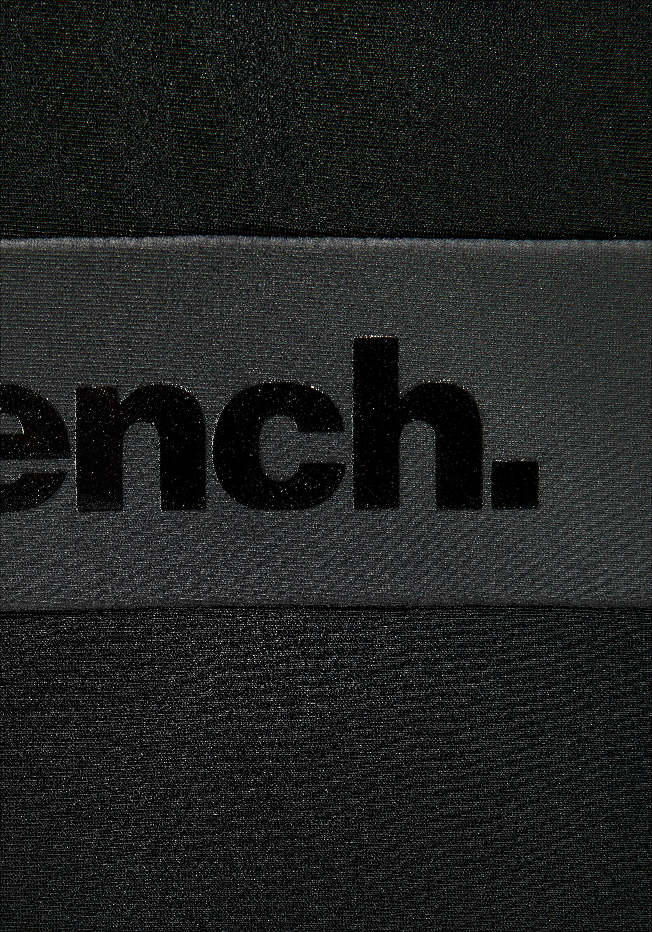 Bench. Badeanzug , Racerback, mit recyceltem Polyamid