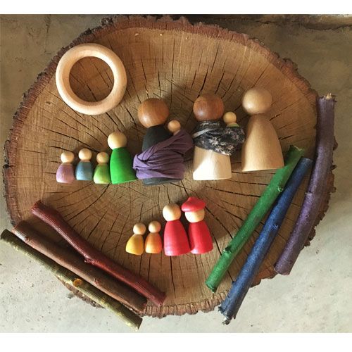 Grapat houten nins® poppetjes baby's in een kom (6st)