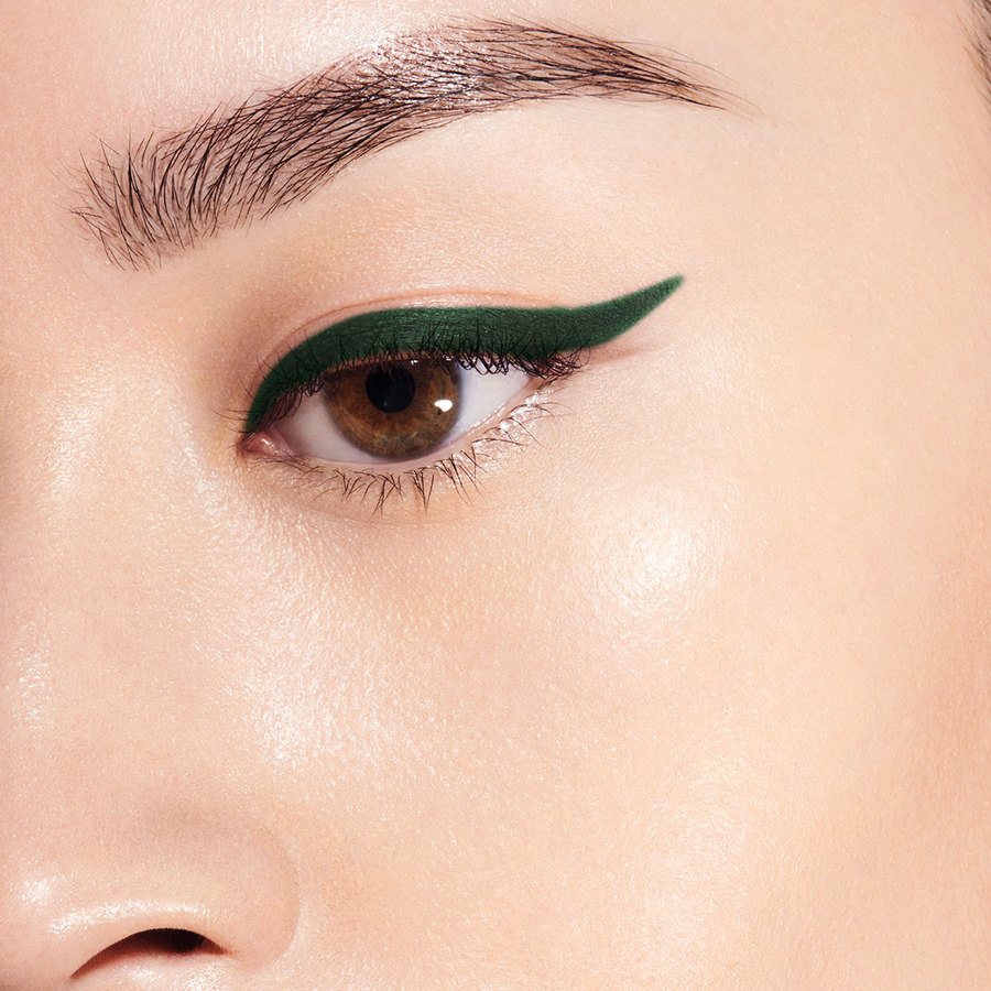 Shiseido Kajal InkArtist 06 Birodo Green 0,8g