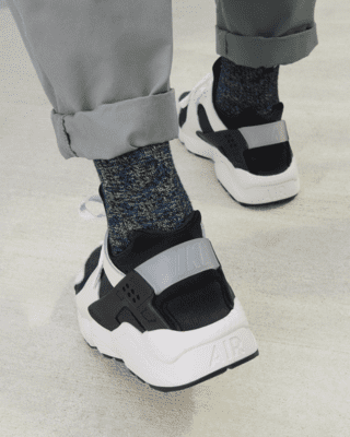 Nike Air Huarache Men's Shoes