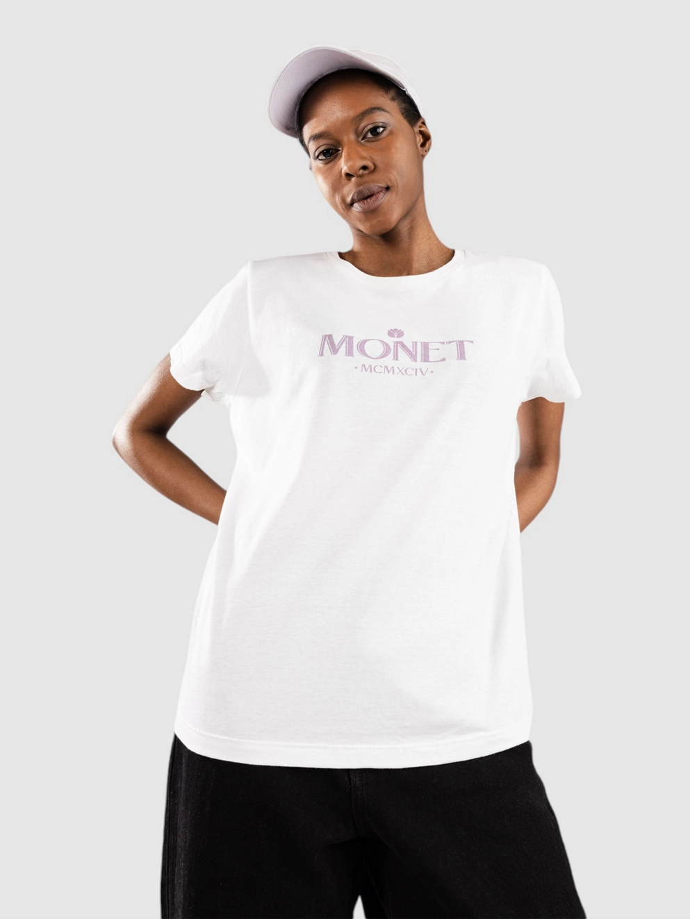 Monet Skateboards Old Money T-Shirt white cap off white