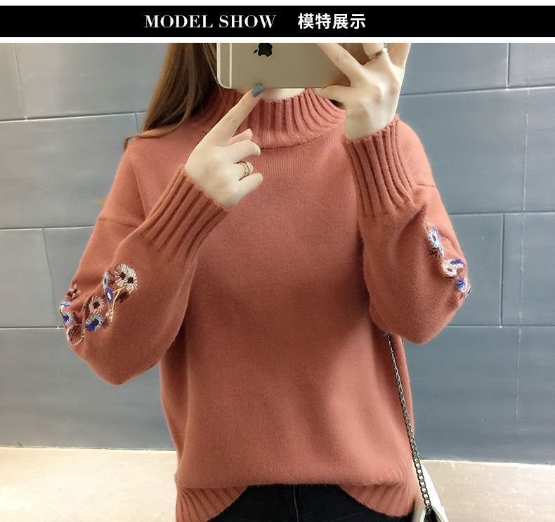 FR - Sweatshirt met geborduurde hals