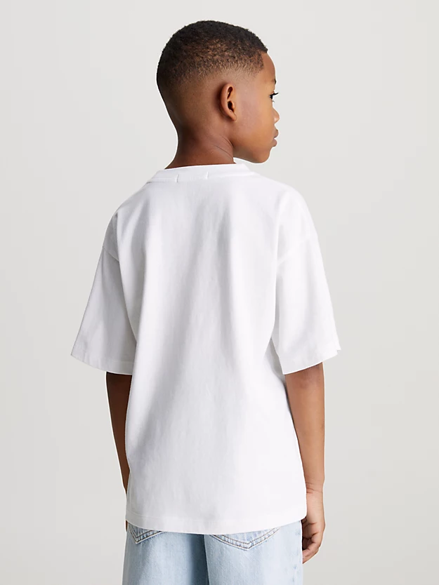 Camiseta com logo e modelagem relaxada