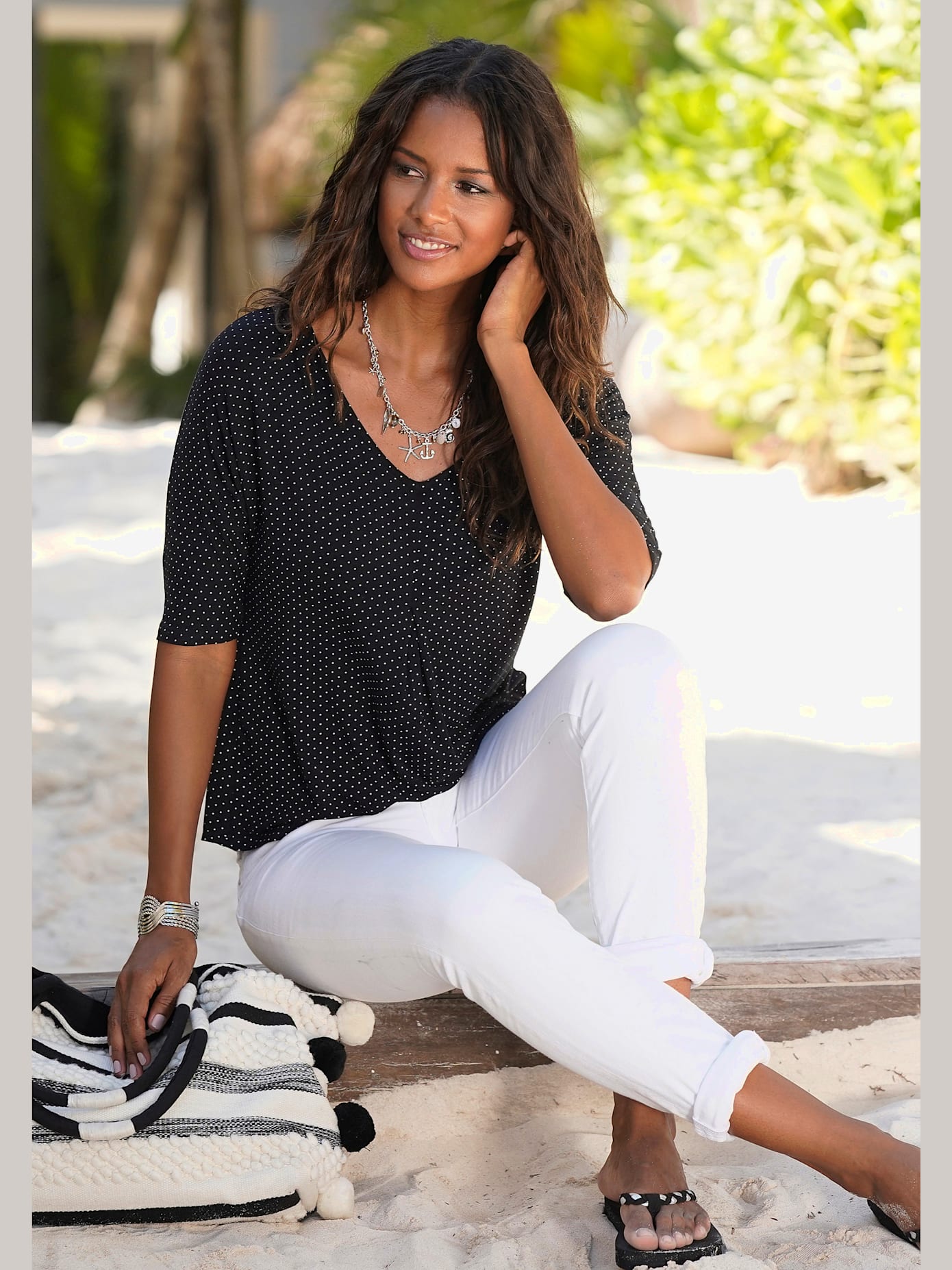T-shirt lascana avec joli imprimé à pois