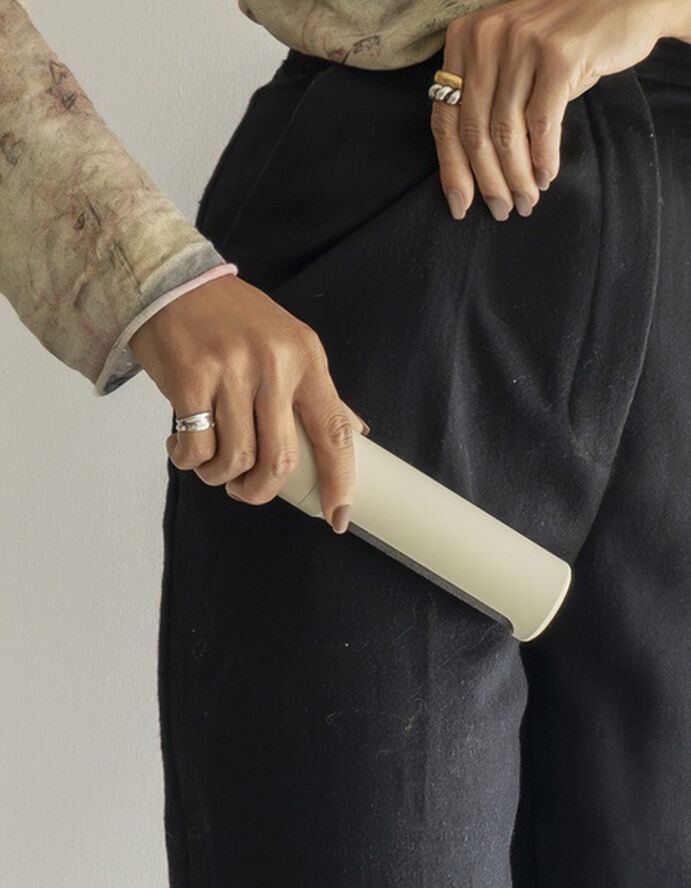 Steamery Stockholm Lint Brush Sand Sand