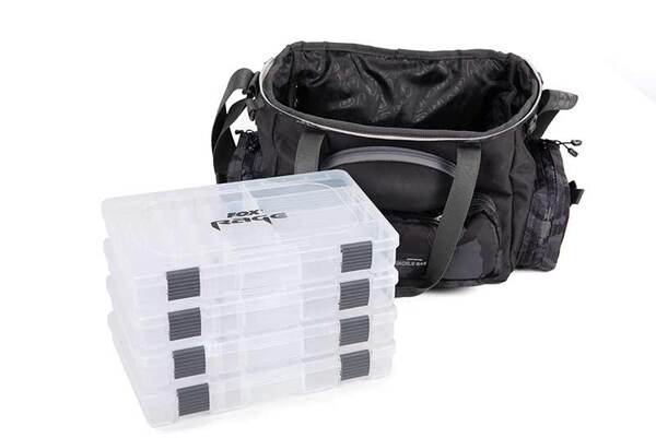 Sac Fox Rage Camo Voyager Medium Tackle Bag (avec 6 Boîtes)