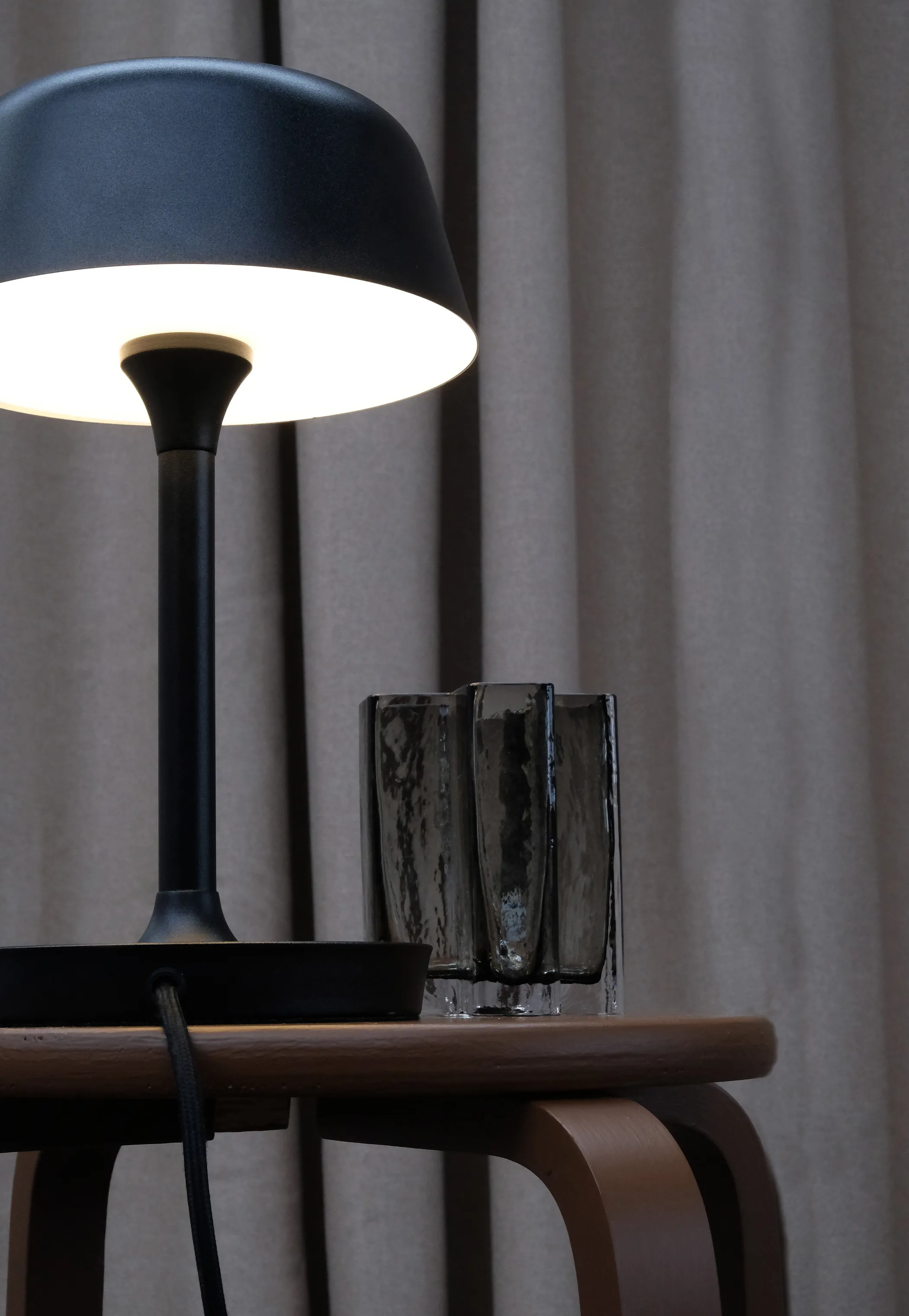 Dyberg Larsen Valencia LED Bordlampe