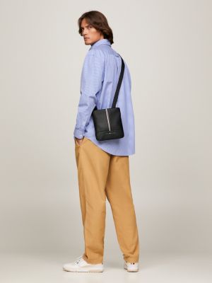 Bolsa pequena com alça transversal