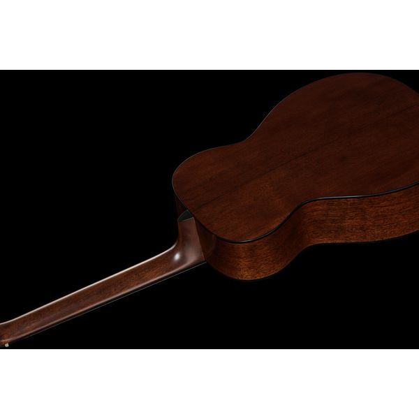 Martin Guitar 0-18
