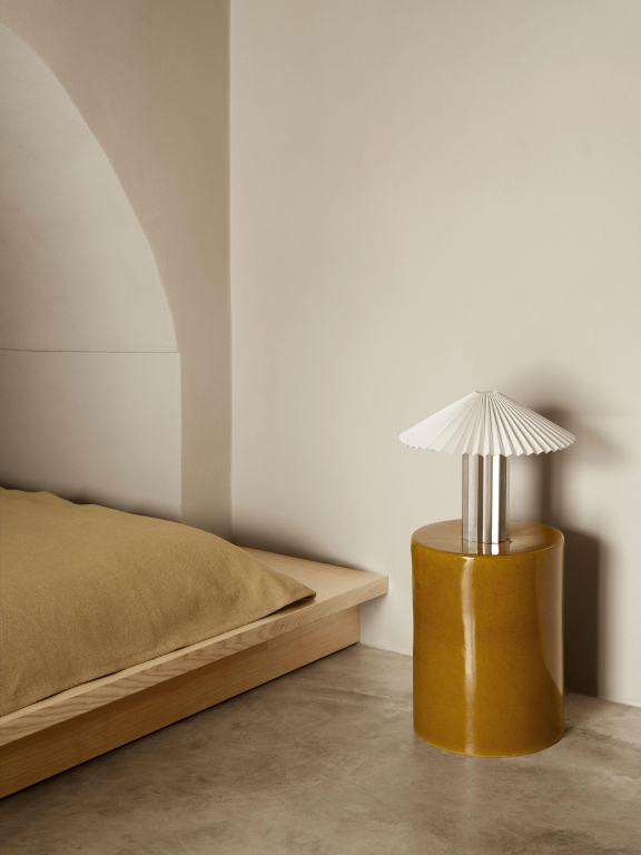 Blomus Taite tafellamp Lily White