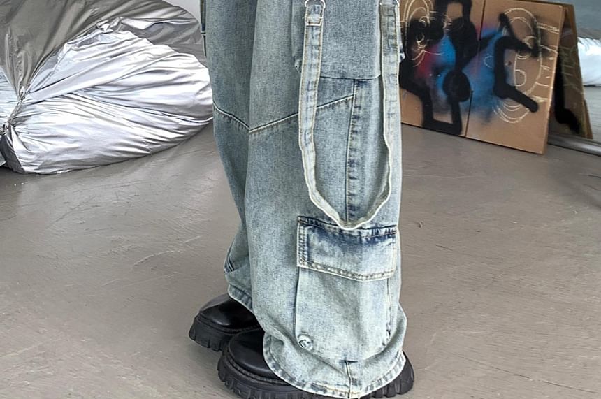 Kenning - Mid Rise Washed Wide Leg Cargo Jeans