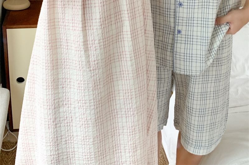 Tanee - Koppel bijpassende spaghettibandjes geruite pyjamajurk / top met korte mouwen / shorts / set