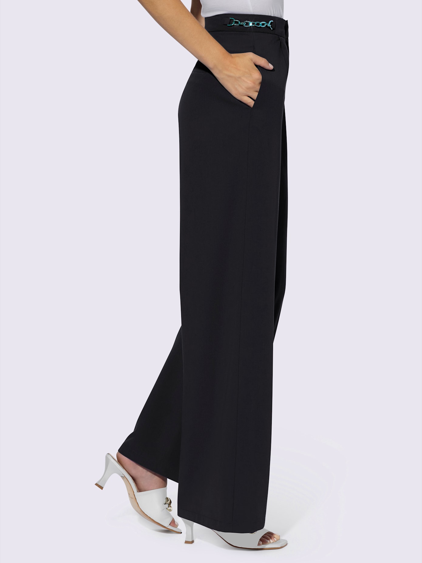 Pantalon jambes larges mode