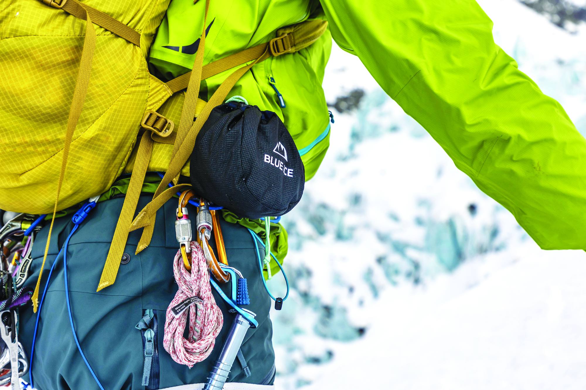Blue Ice Harfang crampon