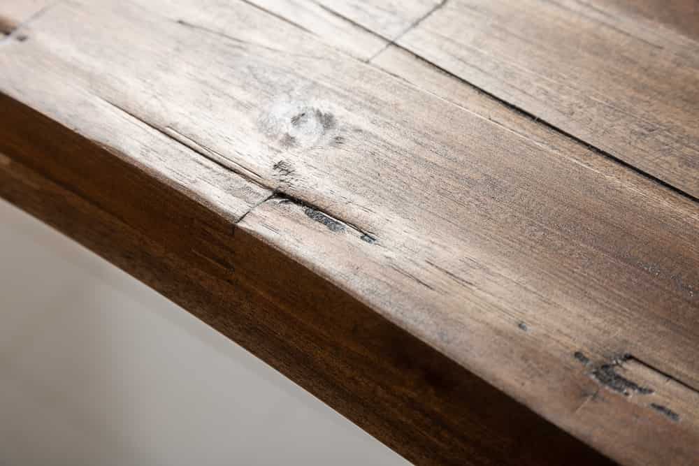 Massiver Esstisch GENESIS VINTAGE 200cm braun Akazienholz schwarzes X-Gestell Baumkante