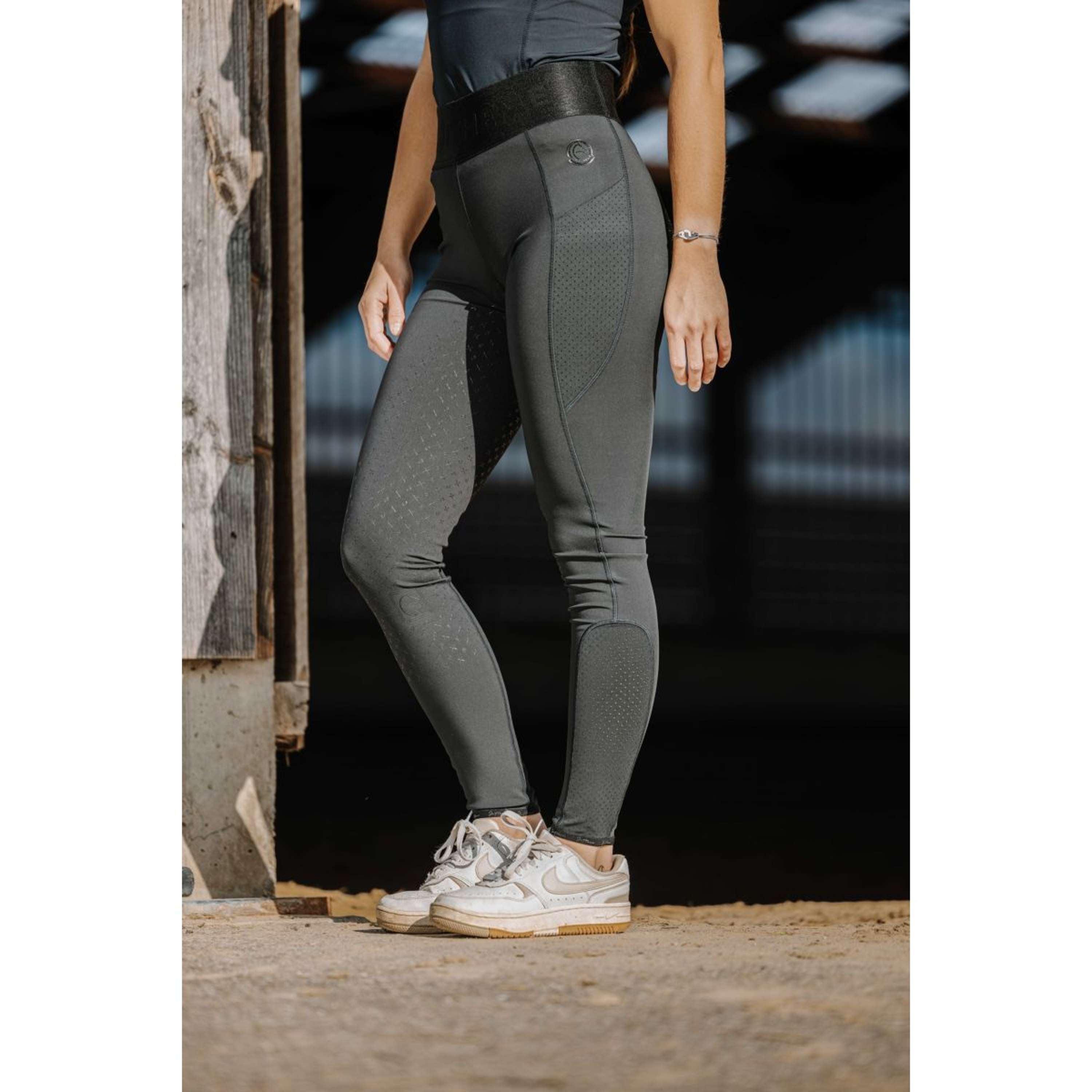 EQUITHÈME Rijlegging Iris Full Grip Zwart