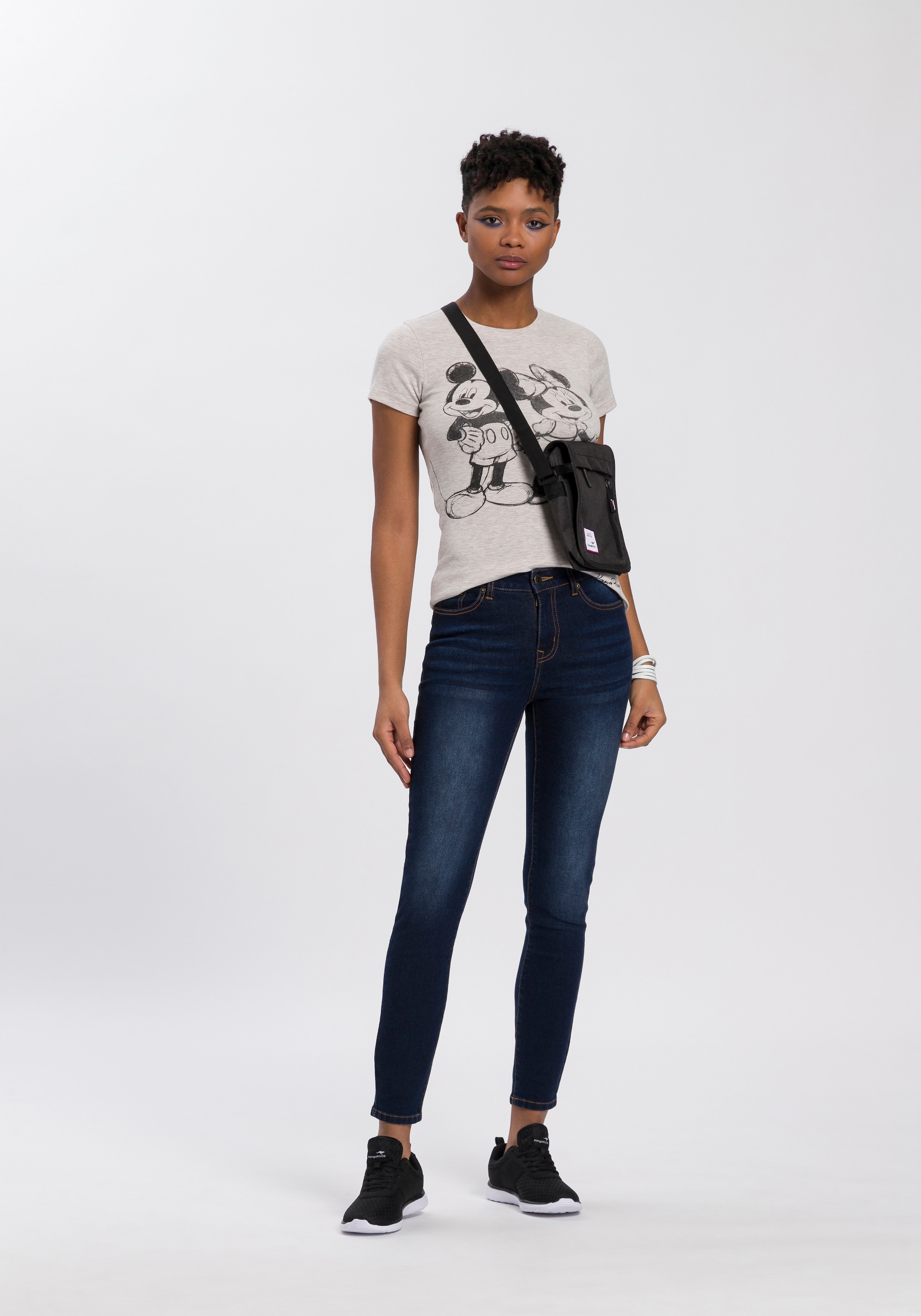 KangaROOS Slim-fit-Jeans »CROPPED HIGH WAIST SLIM FIT«, schmale Passform,  Röhrenjeans,  trendige Used-Waschung