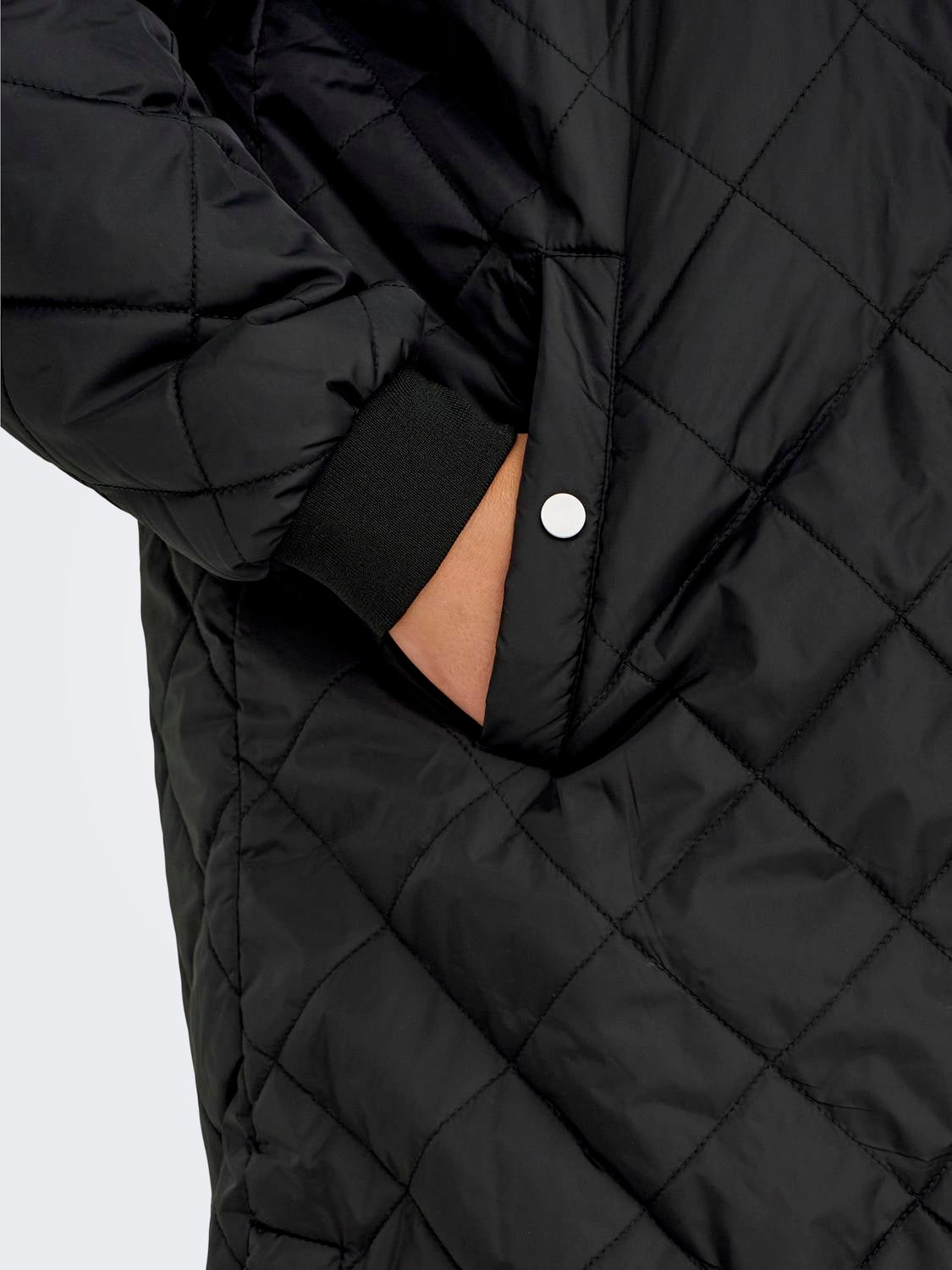 CARNEWSANDY Steppjacke Black