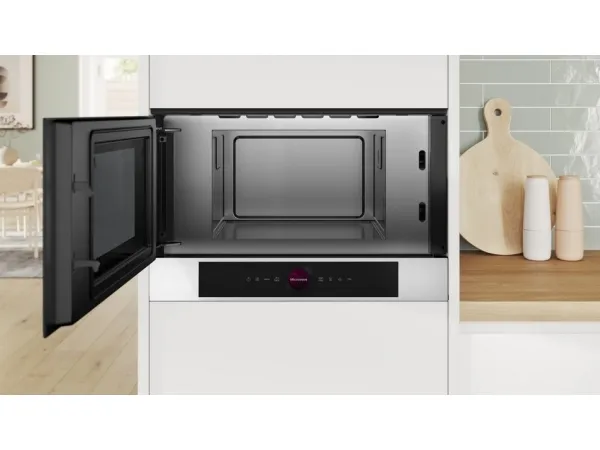 Bosch Serie | 8 BFL7221W1 - Mikrobølgeovn - til indbygning - 21 liter - 900 W - hvid
