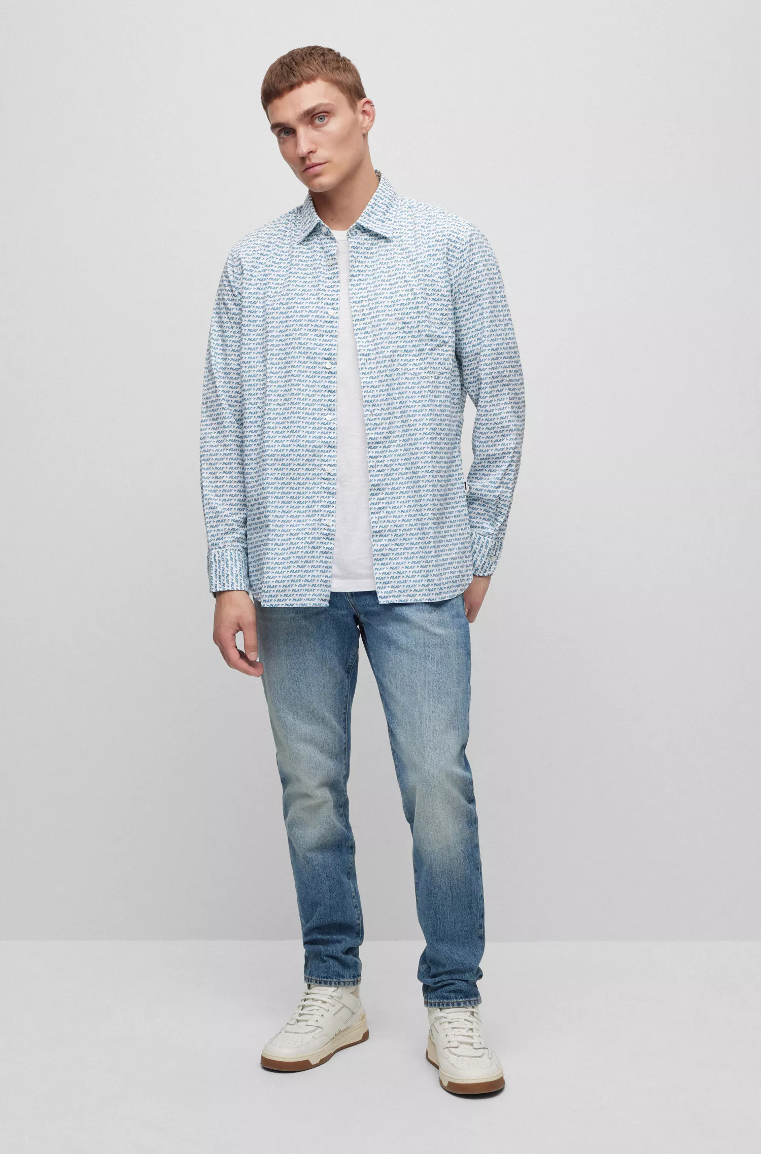 Camisa BOSS laranja, corte regular, em popeline de algodão estampado.