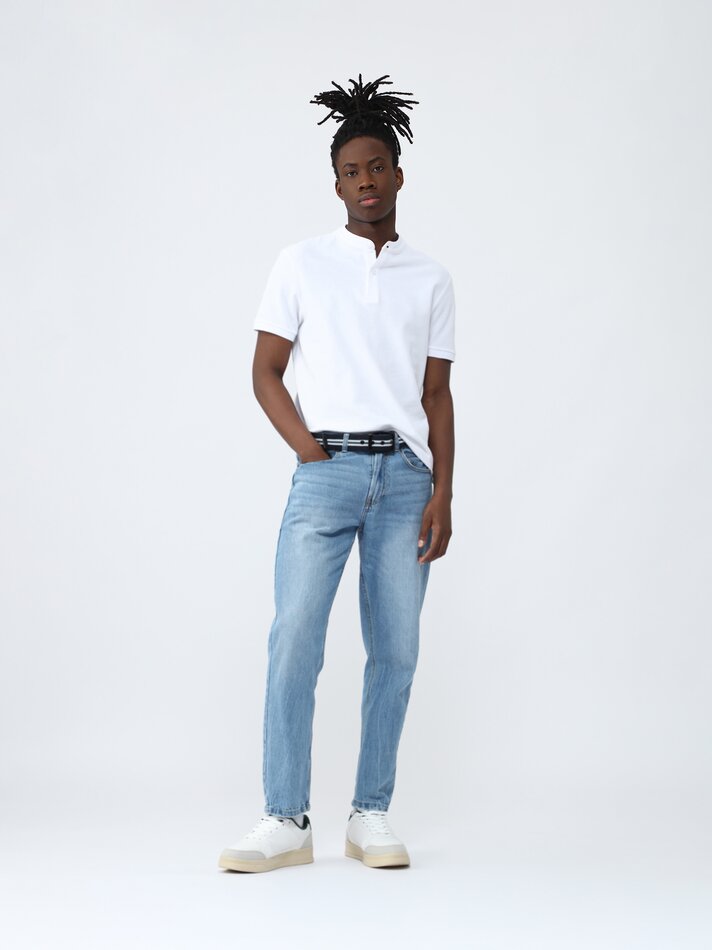 Camisa polo com gola mandarim - Branca