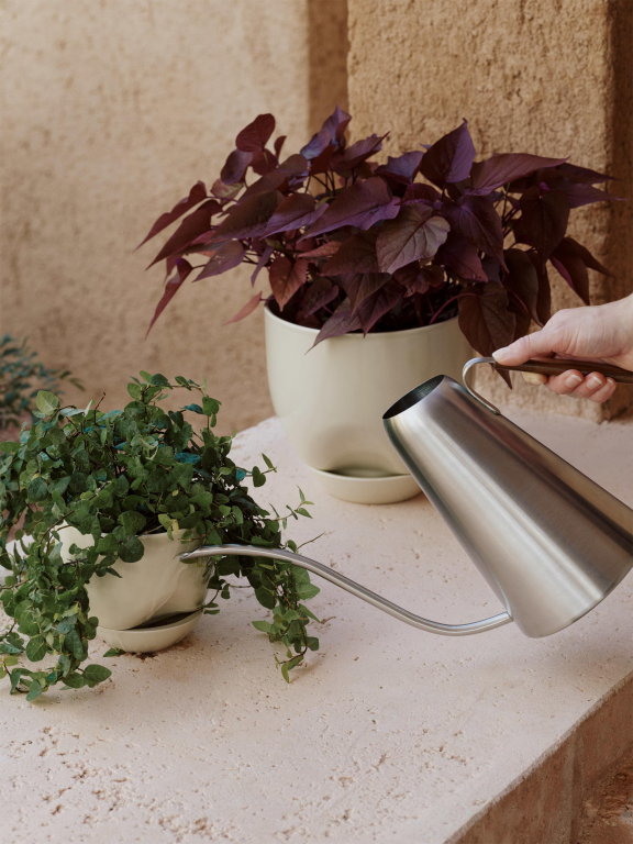 Audo Copenhagen Hydrous bloempot small Ø12 Ashen