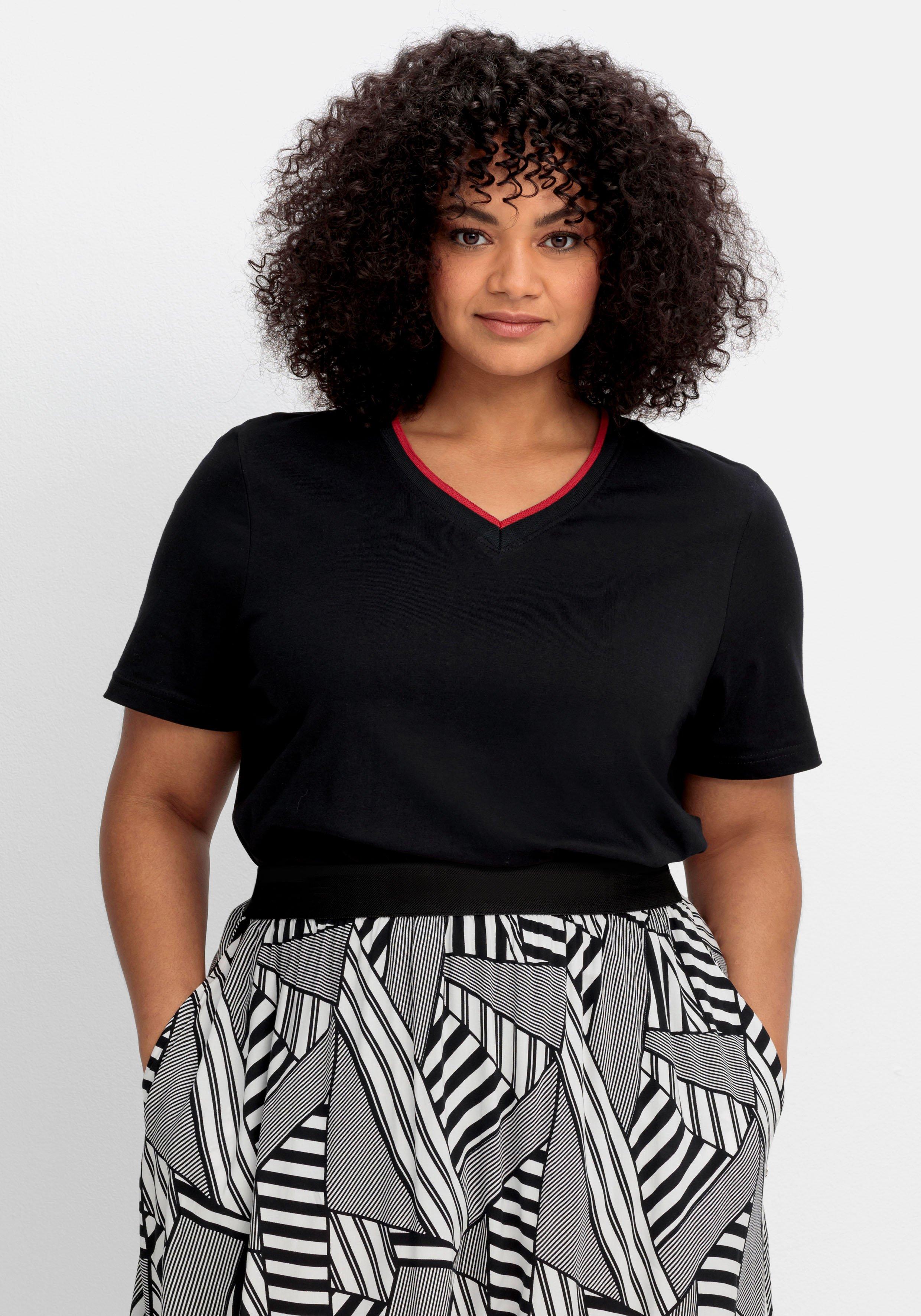 Shirt mit Statementprint auf dem Rücken