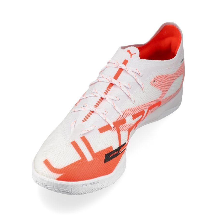 PUMA Ultra 5 Pro Court IT Unlimited - Blanc/Noir/Glowing Red
