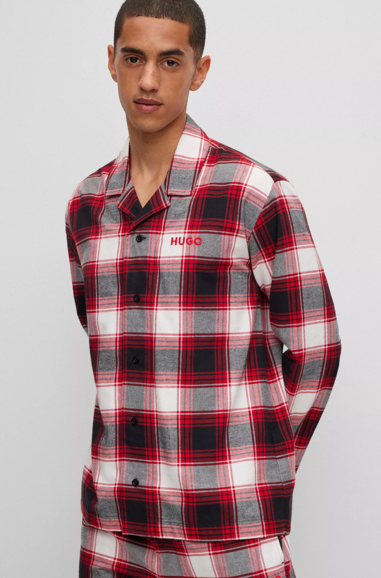 Pijama HUGO vermelho em flanela de algodão com estampa xadrez e logotipo da marca - Conjunto para presente