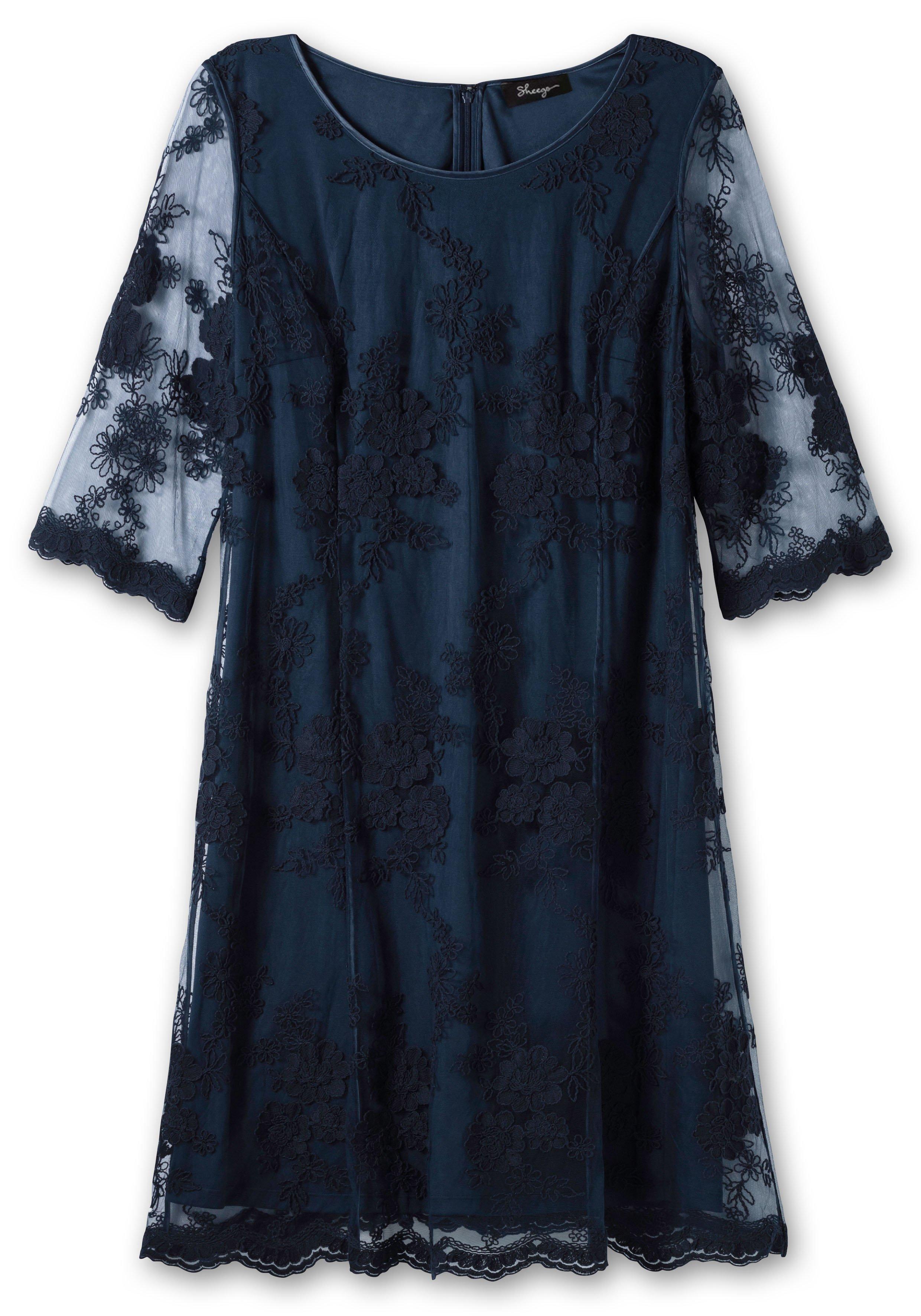 Cocktailkleid aus Mesh, mit floraler Stickerei