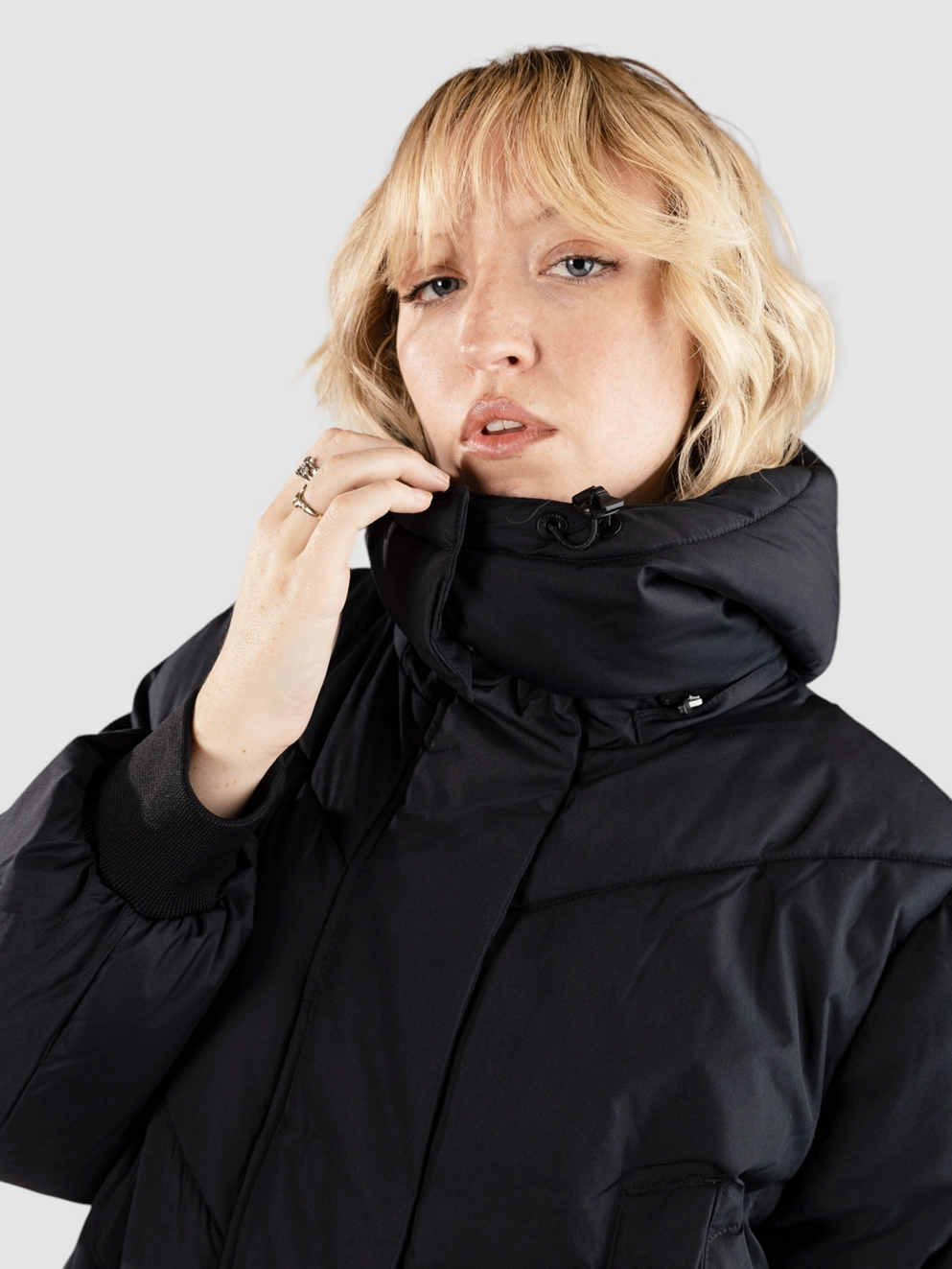 Volcom Alldaylong Puffer Jacket black