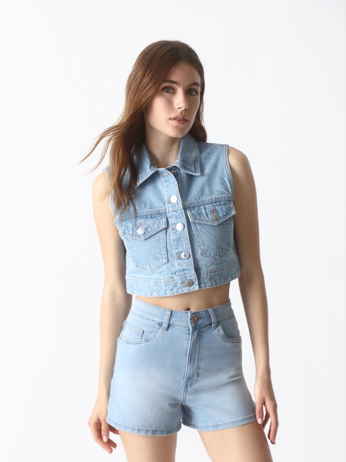 Shorts jeans básicos - Azul claro