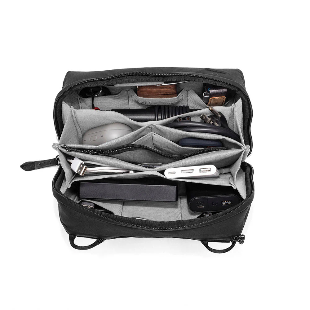 Tech Pouch 2 L