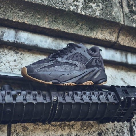 Adidas Yeezy Boost 700 Utility Black