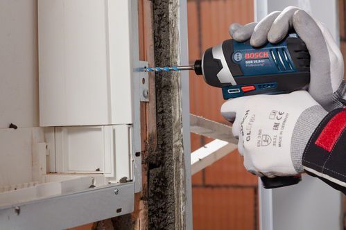 BOSCH Universeelboren & Schroevendraaier Set - 35-delig