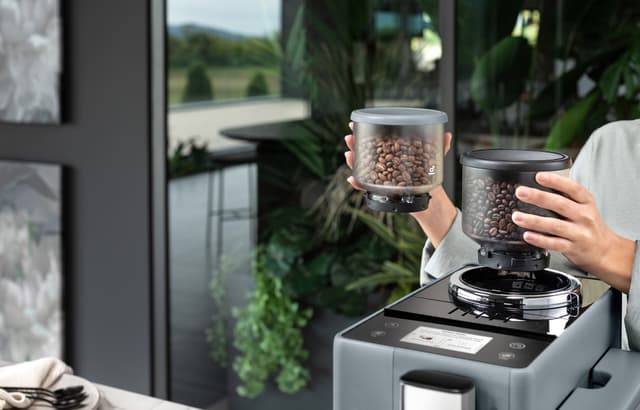 DeLonghi Rivelia EXAM440.55.G kaffemaskine (pebble grey)