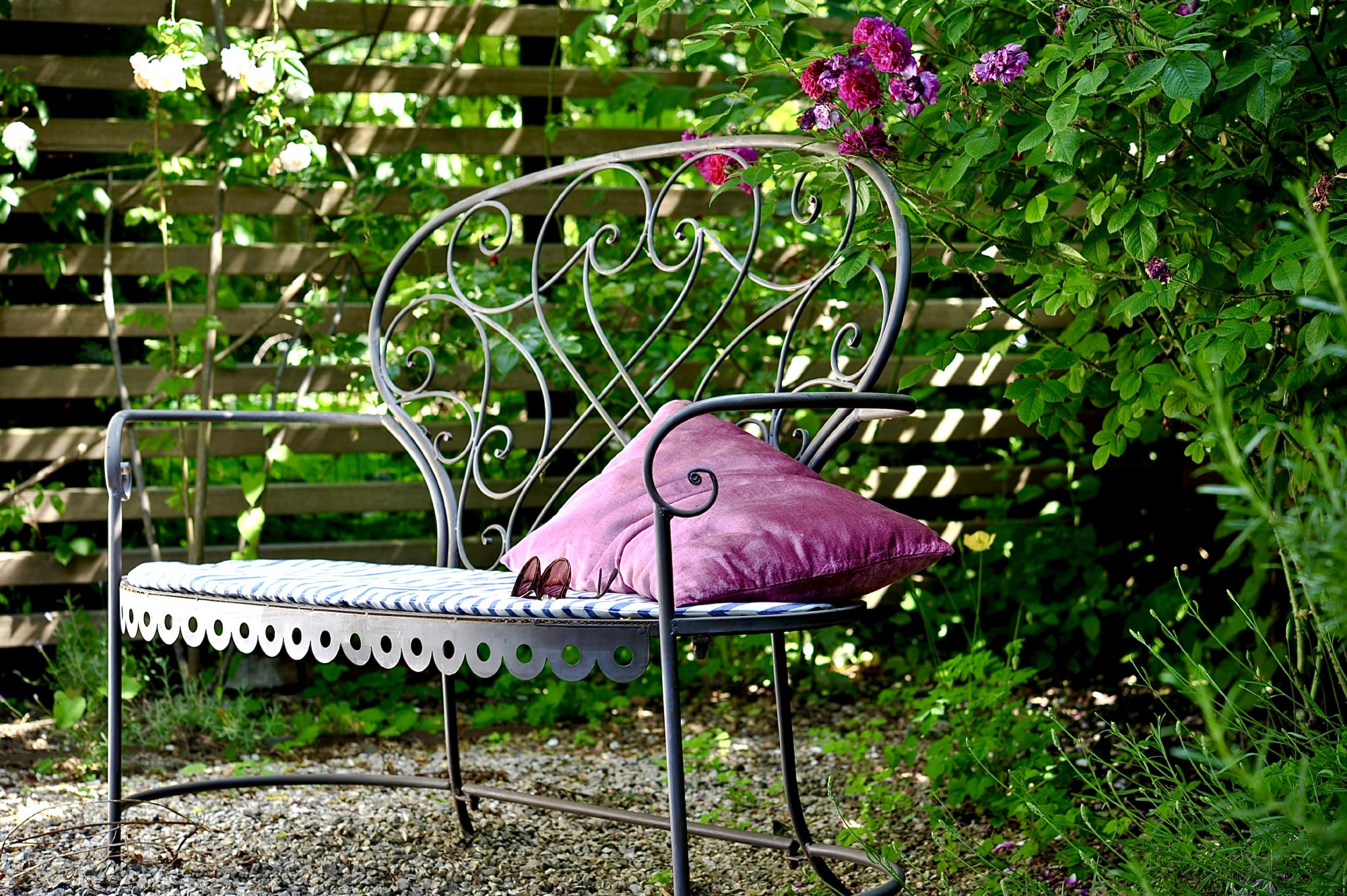 Gartenbank 'Marie' aus Metall, antik-braun, B 124 cm, H 100 cm, T 47 cm günstig bestellen