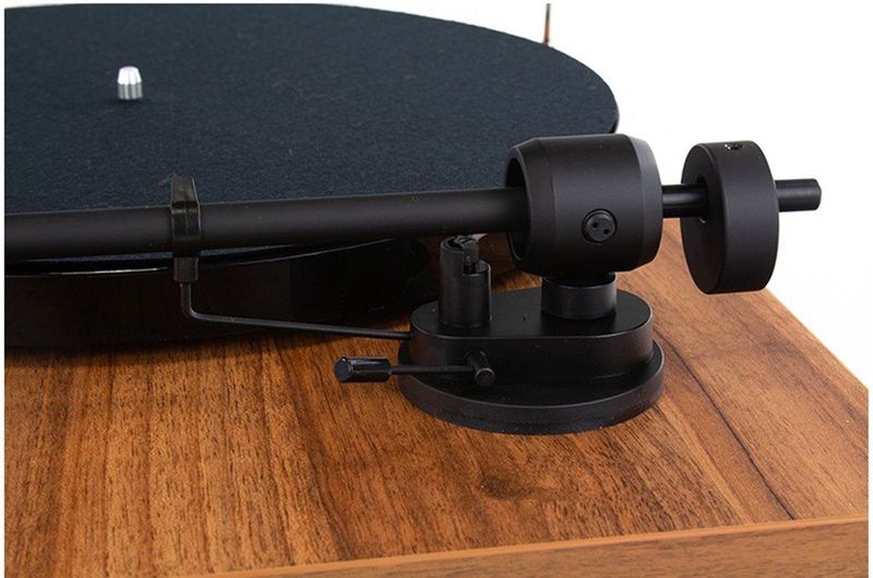 Pro-Ject - E1 - Plattenspieler - Zwart - Hout