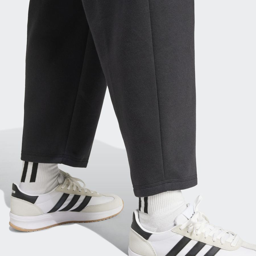 Adidas Pantalon molleton Essentials Contemporary Logo Barrel
