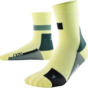 CEP Run Compression Limited Socken Lime Herren