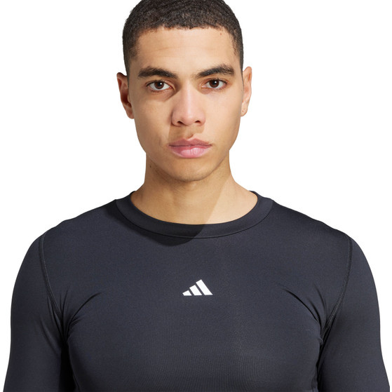 adidas Tech Fit Longsleeve