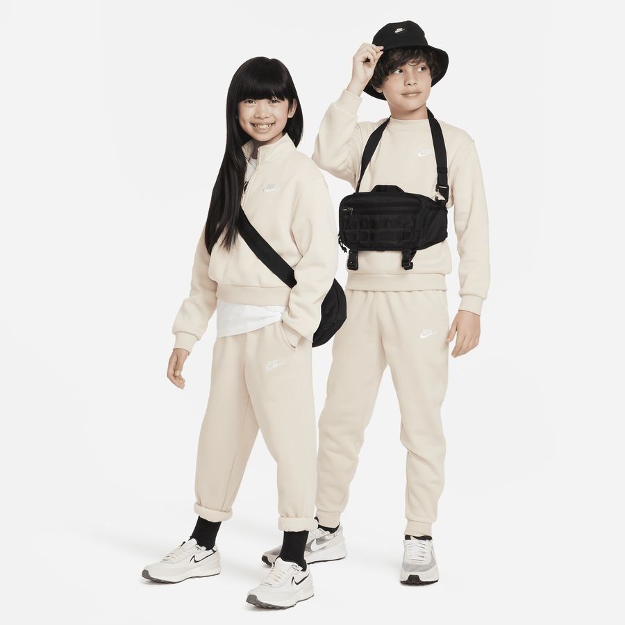 Nike Sportswear Club Fleece Big Kid SANDDRIFT/WHITE