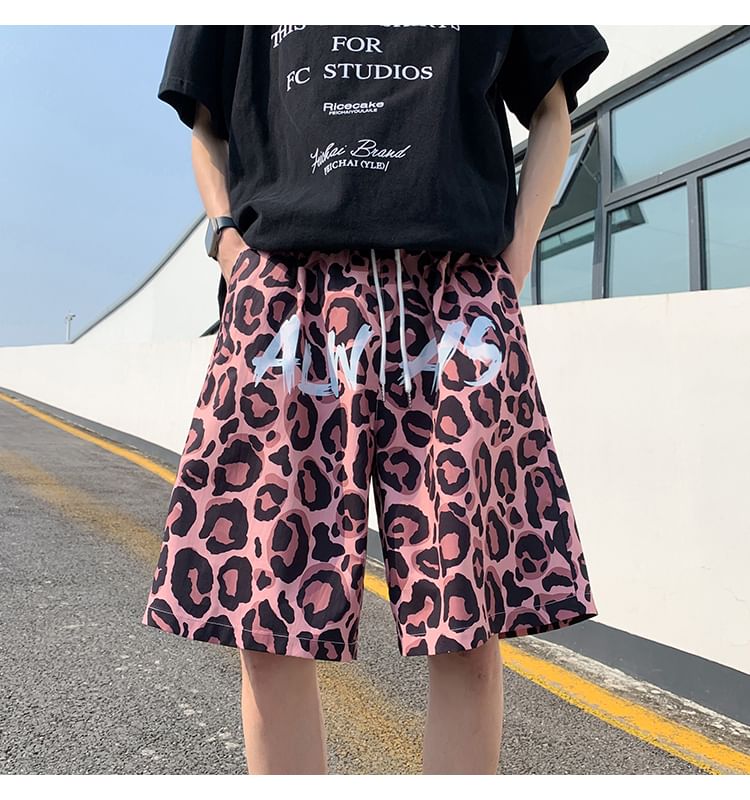 Diphon - Shorts met trekkoord en luipaardprint